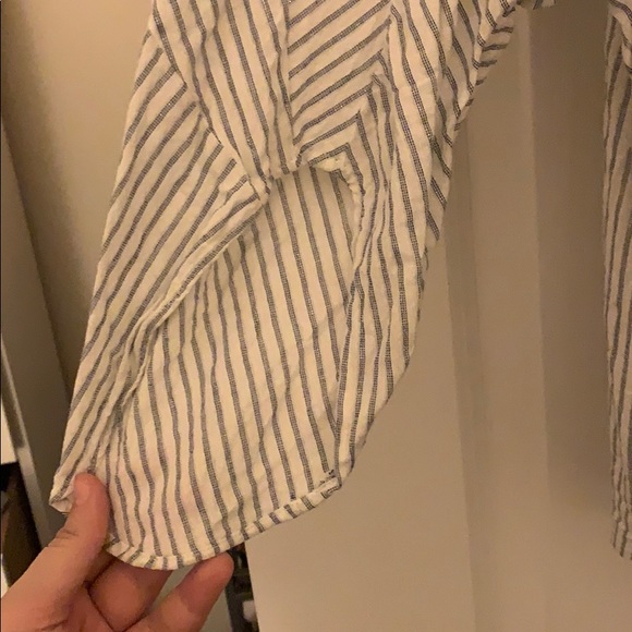 Quarter length sleeved striped blouse - Picture 5 of 5